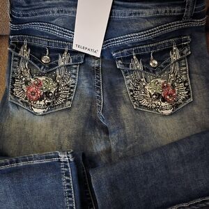 Telepatía Women's Boot Cut Jeans - Classic Blue